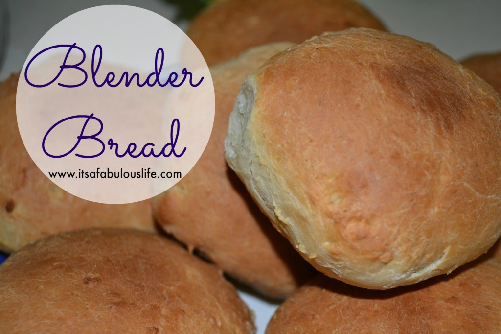 Blender Bread - the easiest way to make rolls and buns! ♥ the super easy clean up too!!