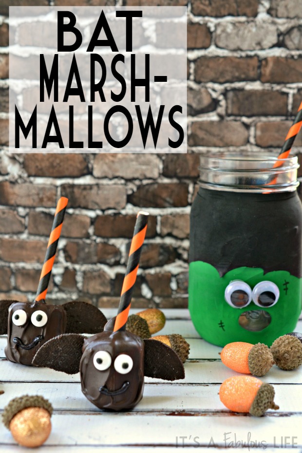 Bat Marshmallows - A fun and easy Halloween Treat