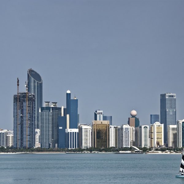 Why Abu Dhabi is Perfect for a Romantic Getaway